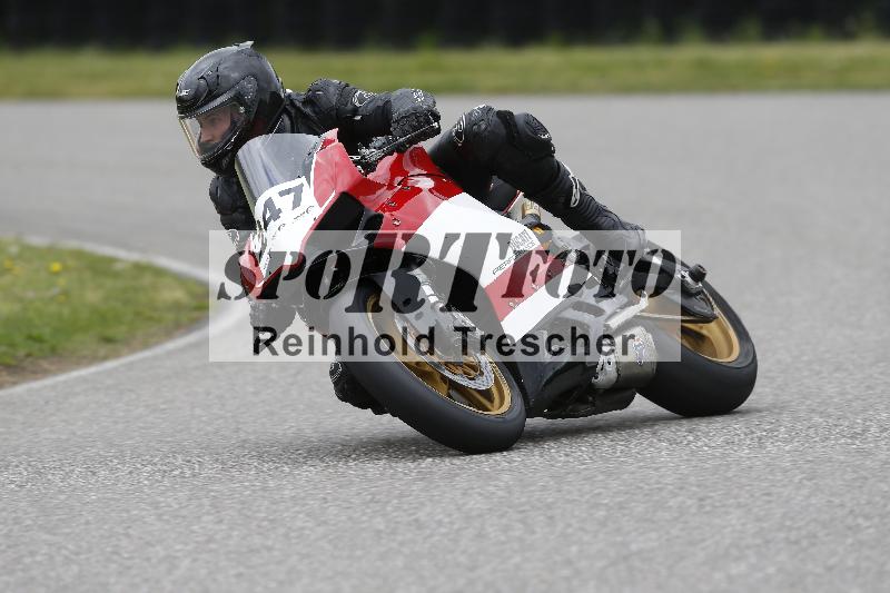 Archiv-2025/08 20.04.2025 Speer Racing ADR/Gruppe gruen/247